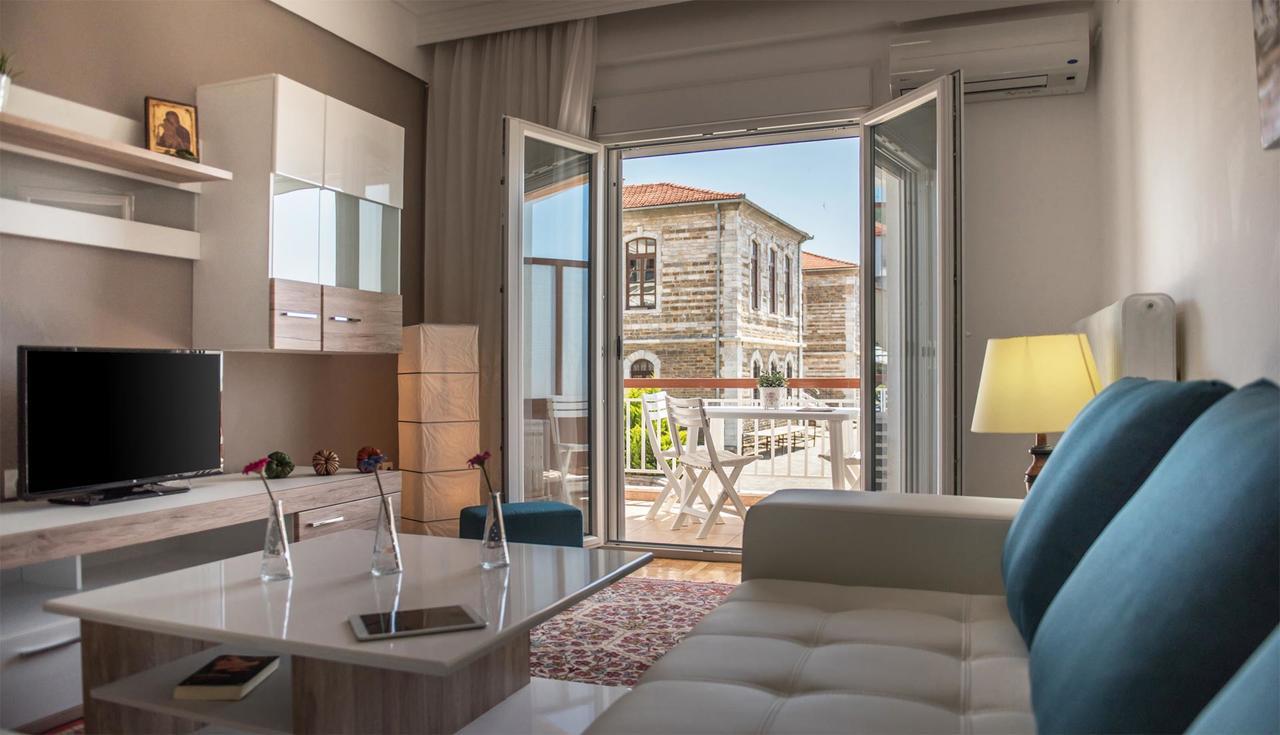 Michalis Apartments Polýgyros Eksteriør bilde