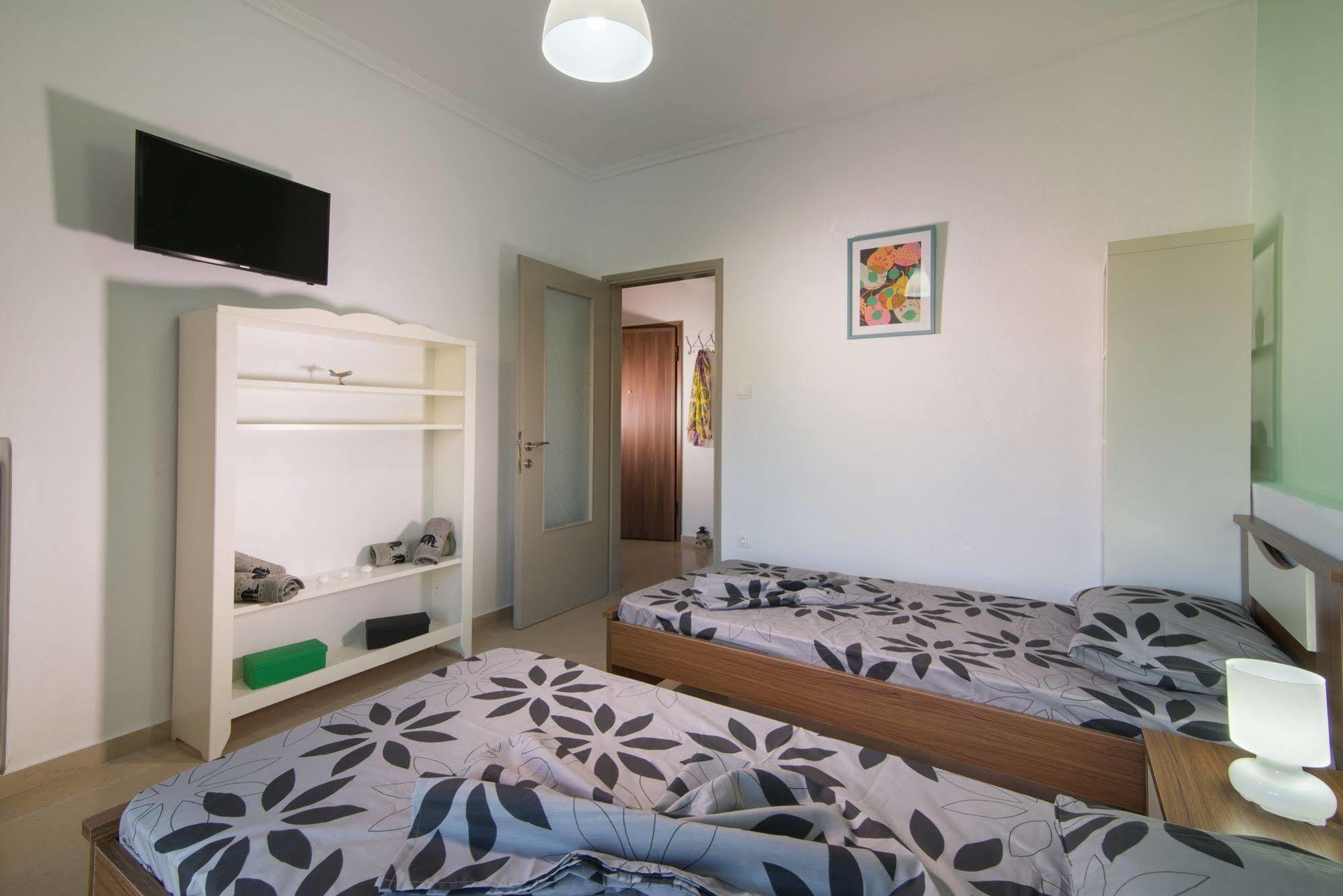 Michalis Apartments Polýgyros Eksteriør bilde